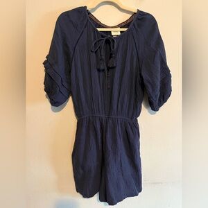 3/$20 Knox Rose Navy Cotton Gauze Short Sleeve V-Neck Tassel Romper Boho Medium
